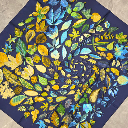 Hermès 90 Scarf "Tourbilion" [Pre-Owned]