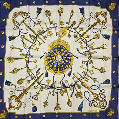 Hermès 90 Scarf "Les Clefs" [Pre-Owned]