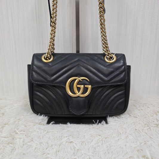 GUCCI Marmont Chained Shoulder Bag (Pre-owned)