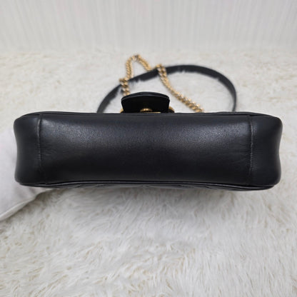 GUCCI Marmont Chained Shoulder Bag (Pre-owned)
