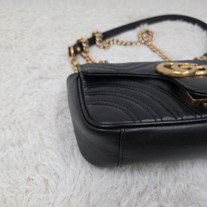 GUCCI Marmont Chained Shoulder Bag (Pre-owned)