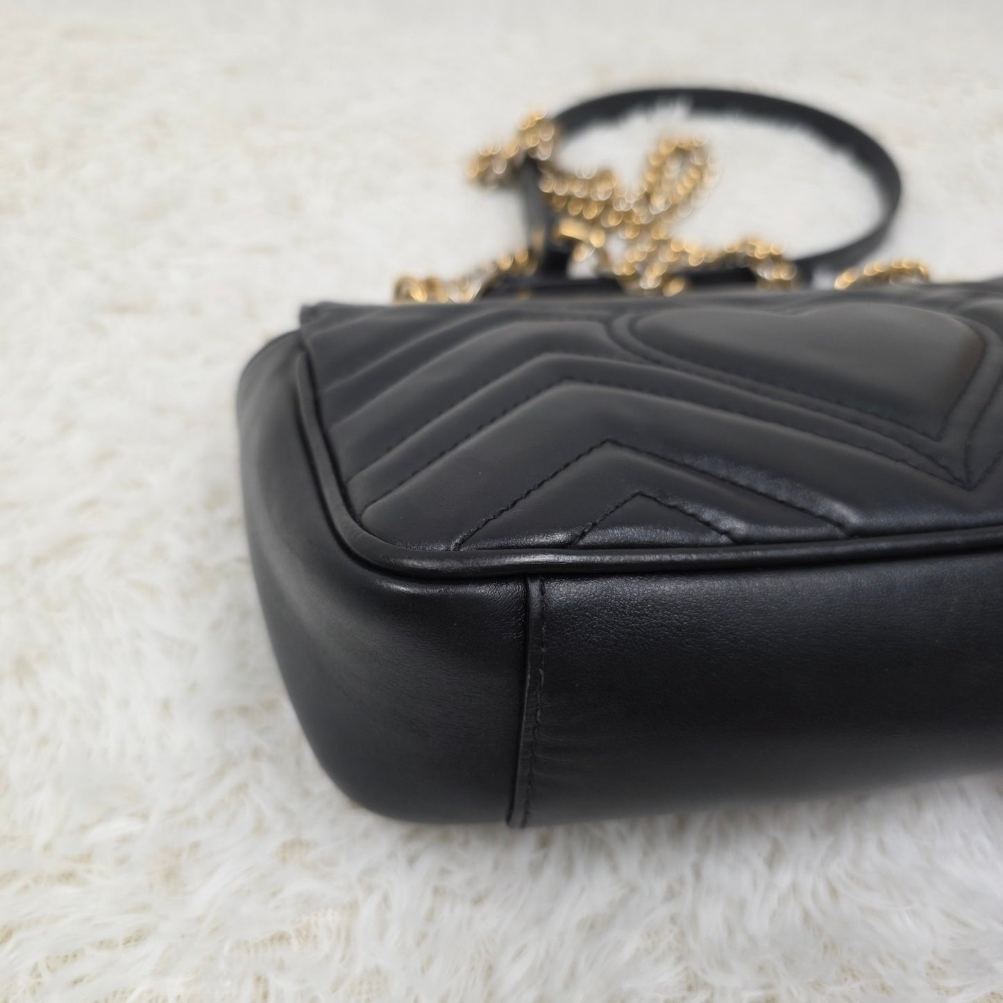 GUCCI Marmont Chained Shoulder Bag (Pre-owned)