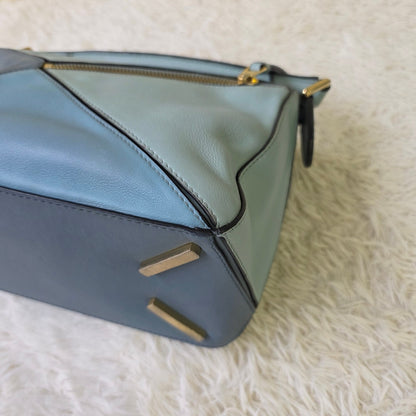 LOEWE Shoulder Bag (Pre-owned)