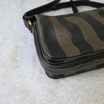 FENDI One Shoulder Bag (Pre-owned)