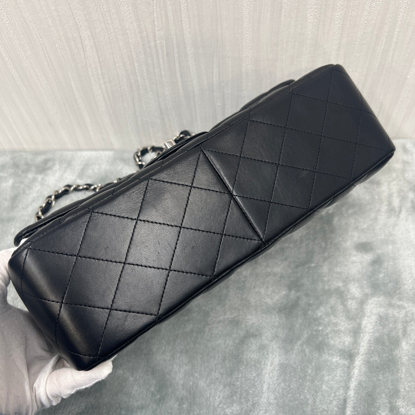 香奈儿经典翻盖肩背包（二手） 