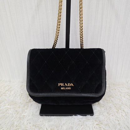 PRADA 单肩链条包（二手） 