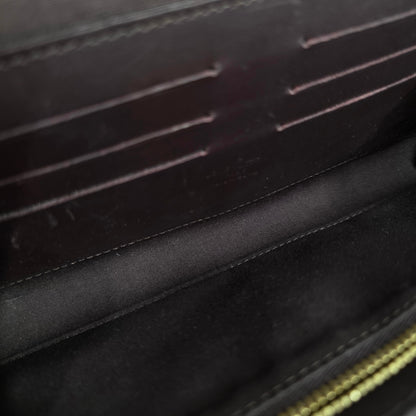 Louis Vuitton Patent Shoulder Bag (Pre-owned)