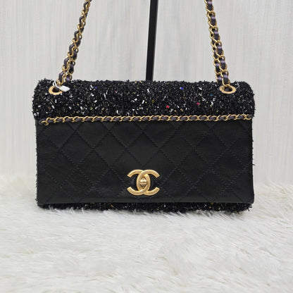 CHANEL Chained Shoulder Bag (Pre-owned)