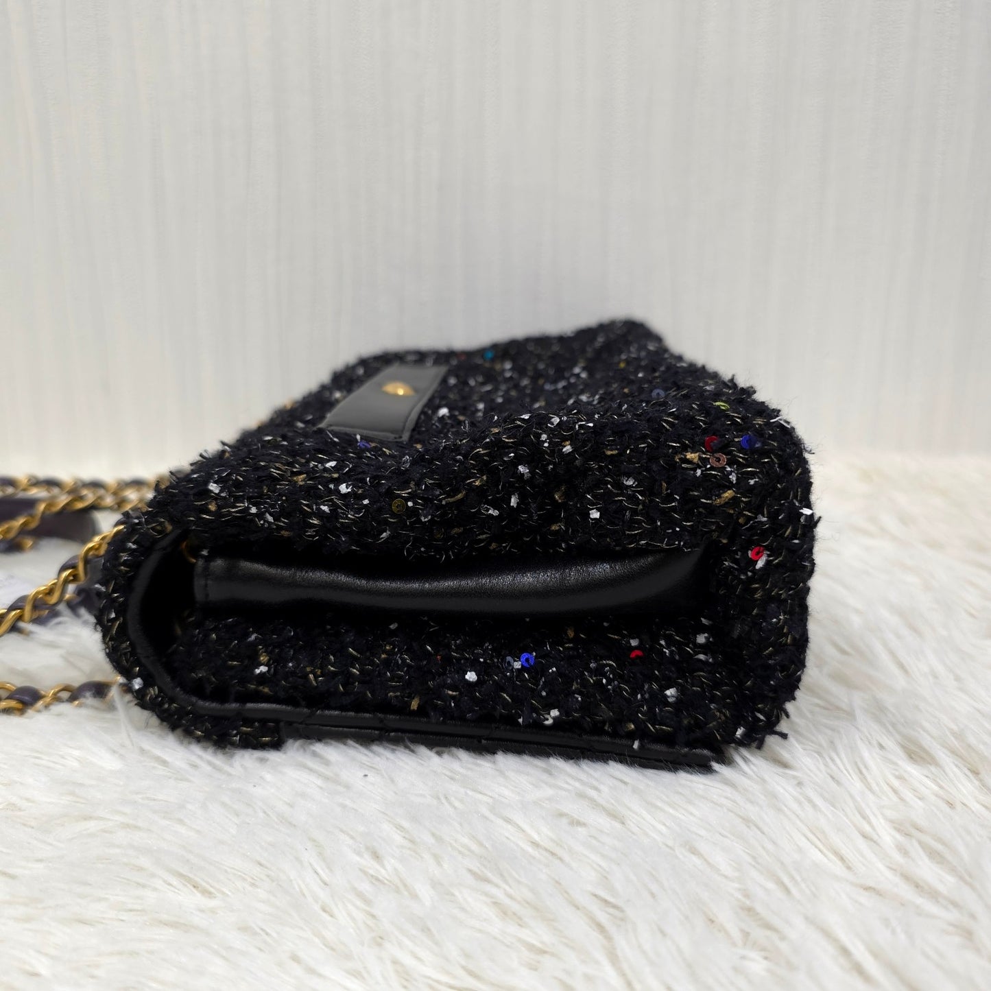 CHANEL Chained Shoulder Bag (Pre-owned)
