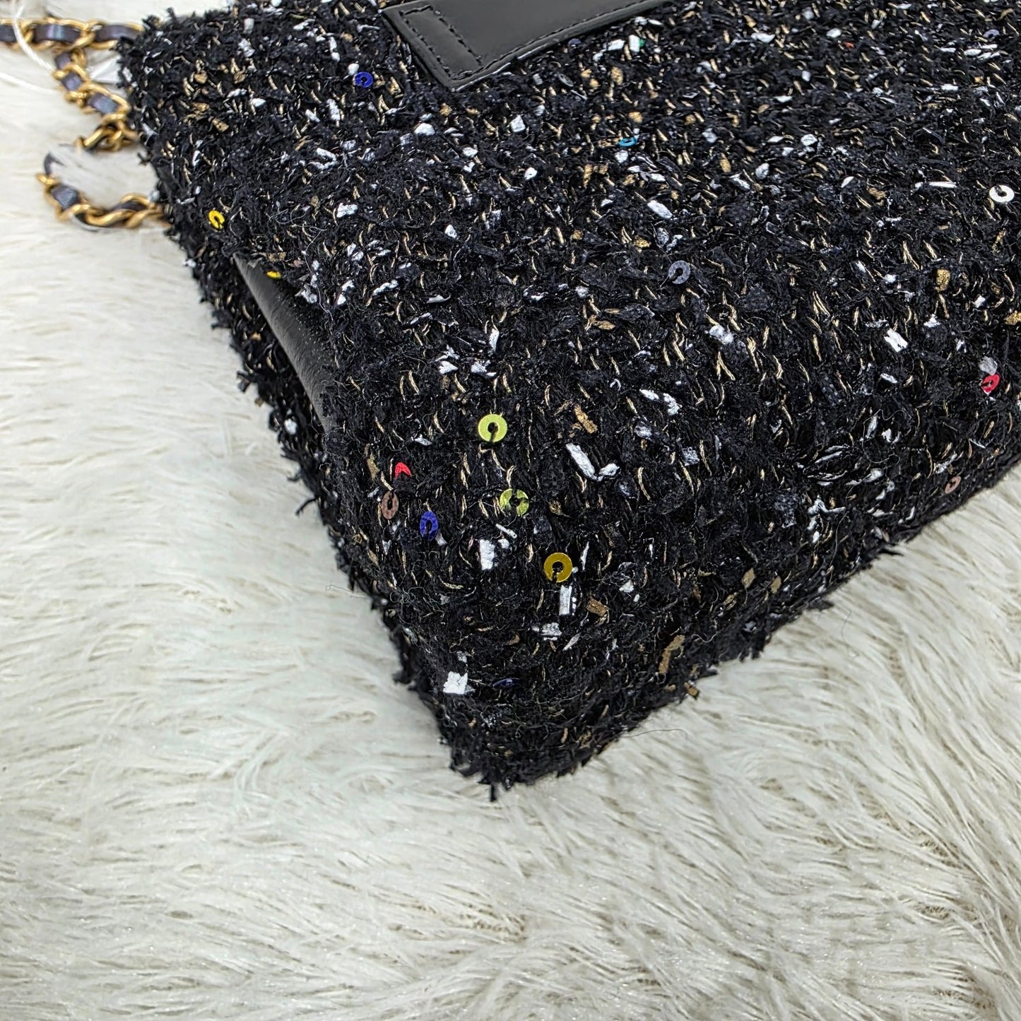 CHANEL Chained Shoulder Bag (Pre-owned)