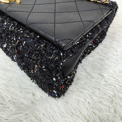 CHANEL Chained Shoulder Bag (Pre-owned)