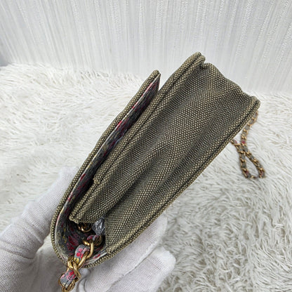 CHANEL Chained Shoulder Bag (Pre-owned)