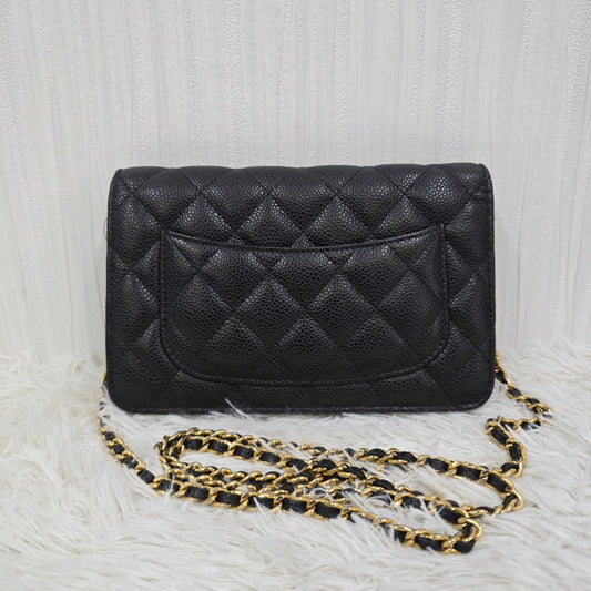 CHANEL Chained Shoulder Bag (Pre-owned)