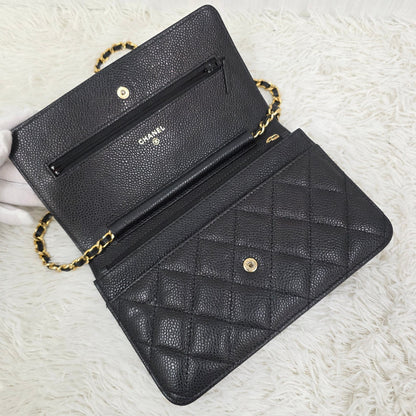 CHANEL Chained Shoulder Bag (Pre-owned)