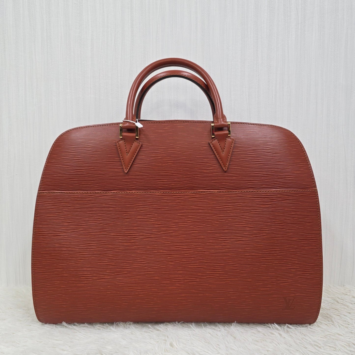 Louis Vuitton Alma PM Handle Bag (Pre-owned)
