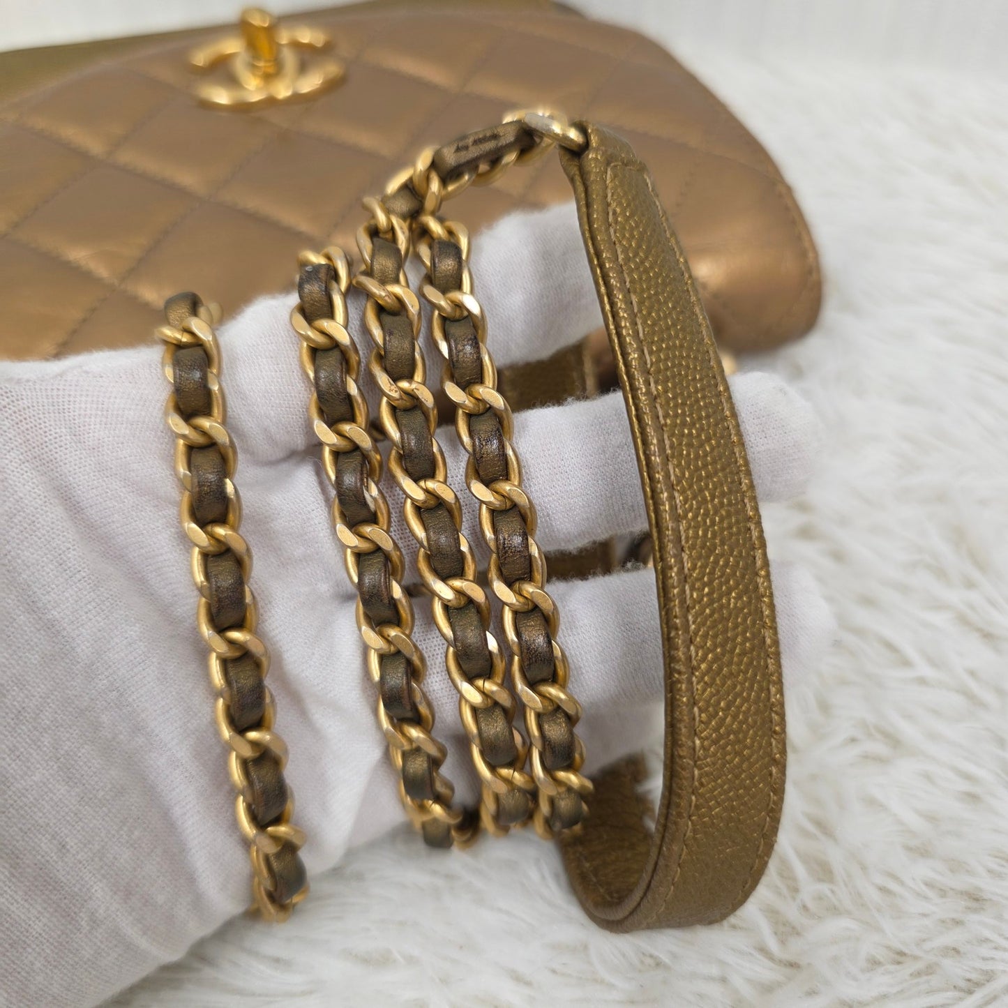 CHANEL One Shoulder Bag (Pre-owned)