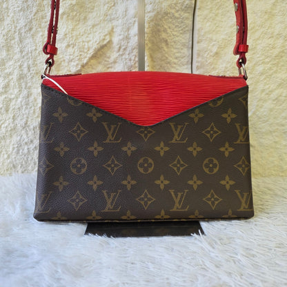 Louis Vuitton One Shoulder Bag (Pre-owned)