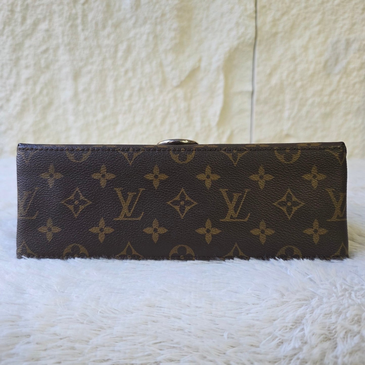Louis Vuitton One Shoulder Bag (Pre-owned)