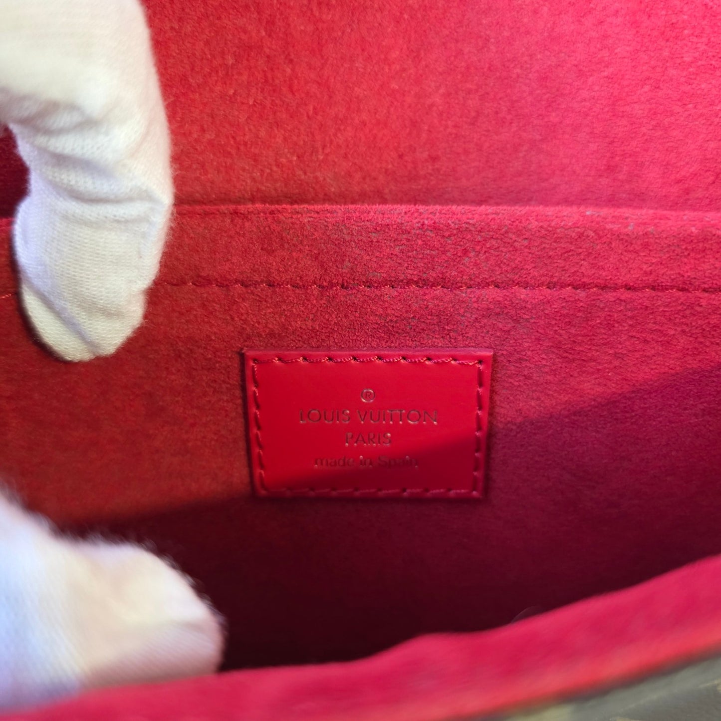 Louis Vuitton One Shoulder Bag (Pre-owned)