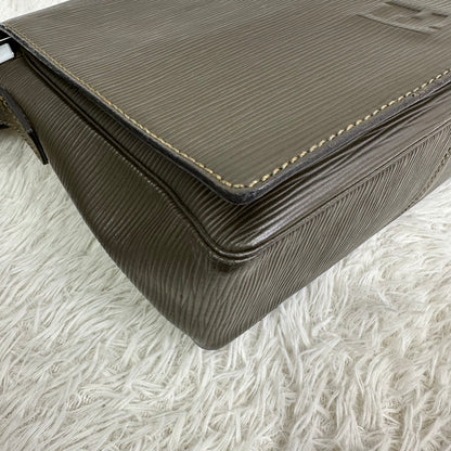 FENDI One Shoulder Bag (Pre-owned)