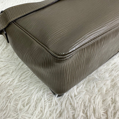 FENDI One Shoulder Bag (Pre-owned)