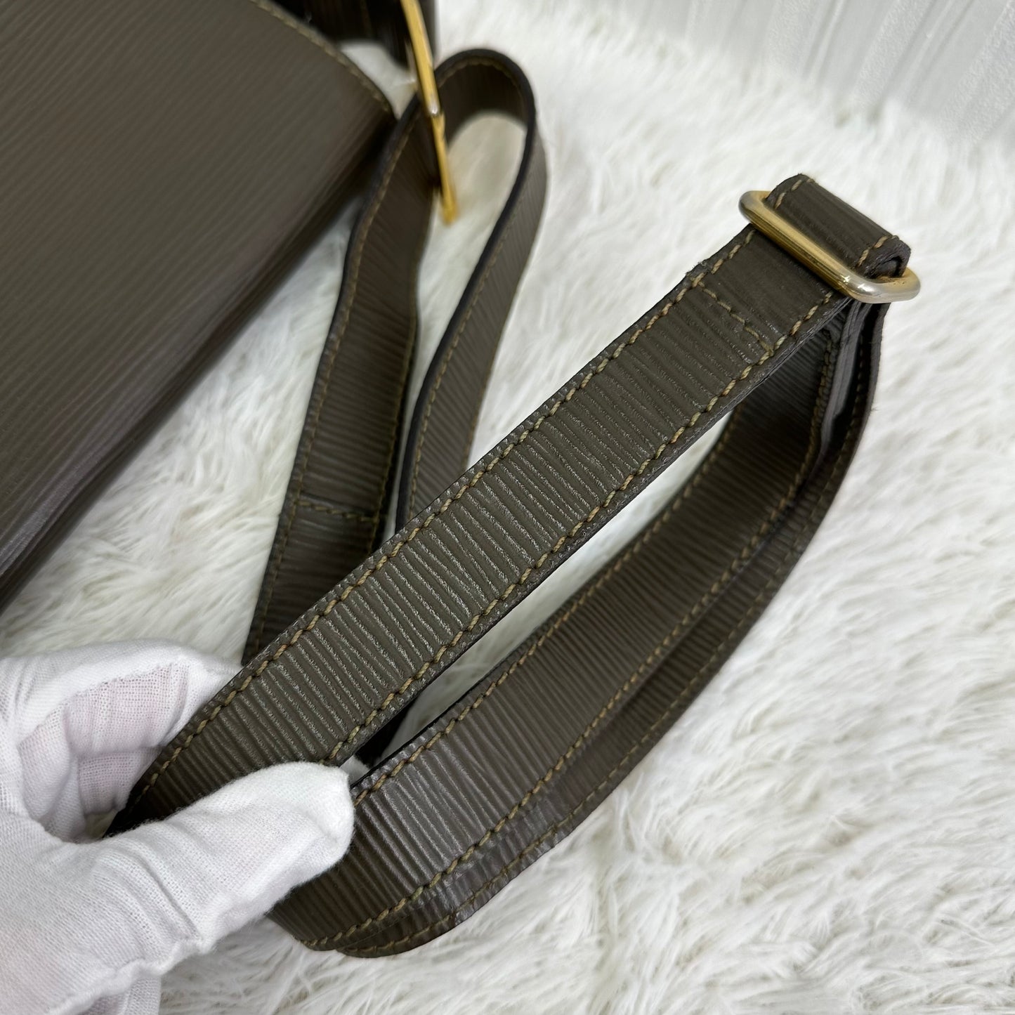 FENDI One Shoulder Bag (Pre-owned)