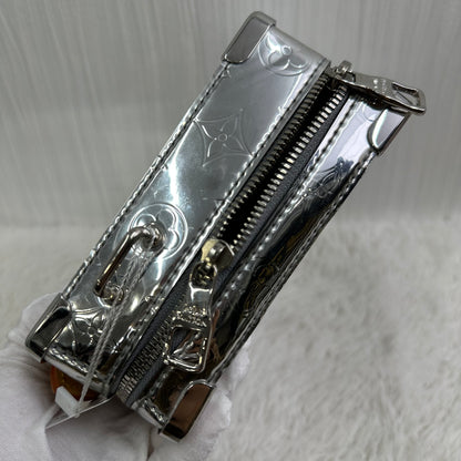 Louis Vuitton Silver Box Crossbody Bag (Pre-owned)