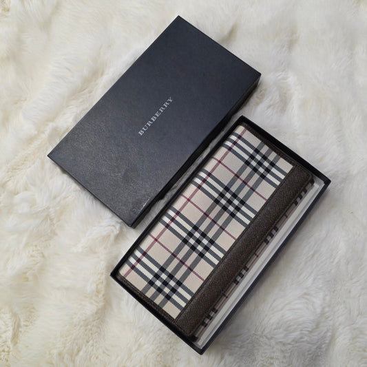 BURBERRY Long Wallet (Pre-owned)