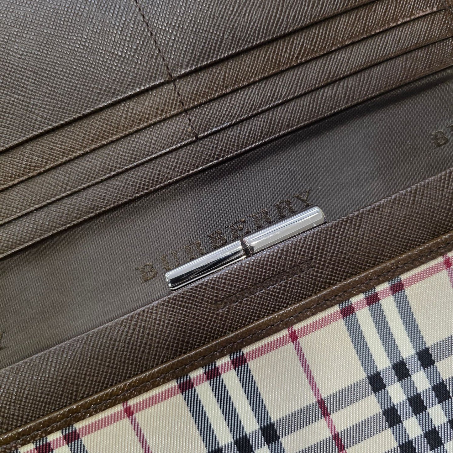 BURBERRY Long Wallet (Pre-owned)
