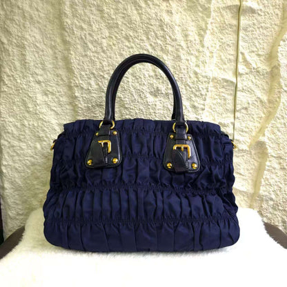 [Pre-loved]Prada nylon Tote Bag AA270