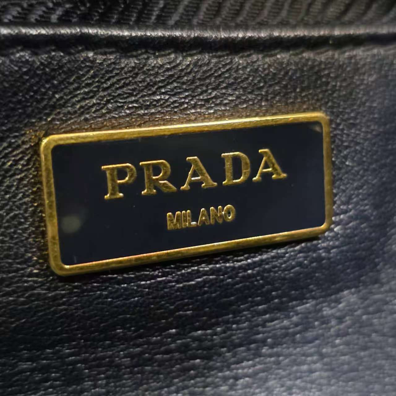 [Pre-loved]Prada nylon Tote Bag AA270