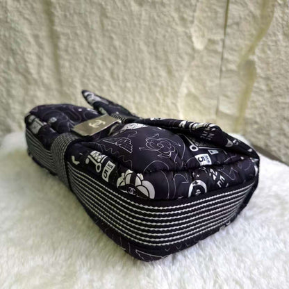 [Pre-loved]Chanel Tote Bag AA240