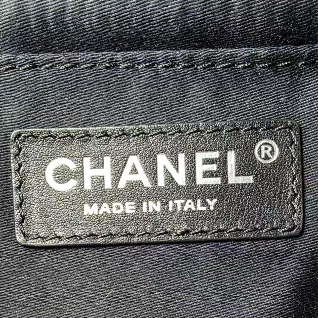 [Pre-loved]Chanel Tote Bag AA240