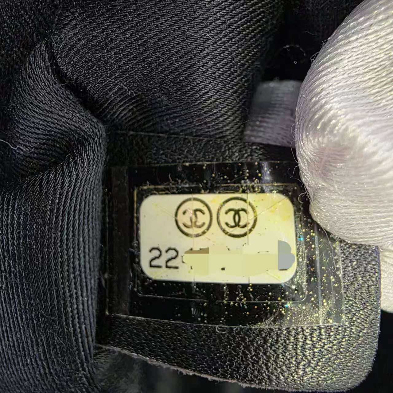 [Pre-loved]Chanel Tote Bag AA240