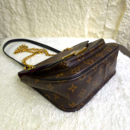 [Pre-loved] Louis Vuitton Tote Bag