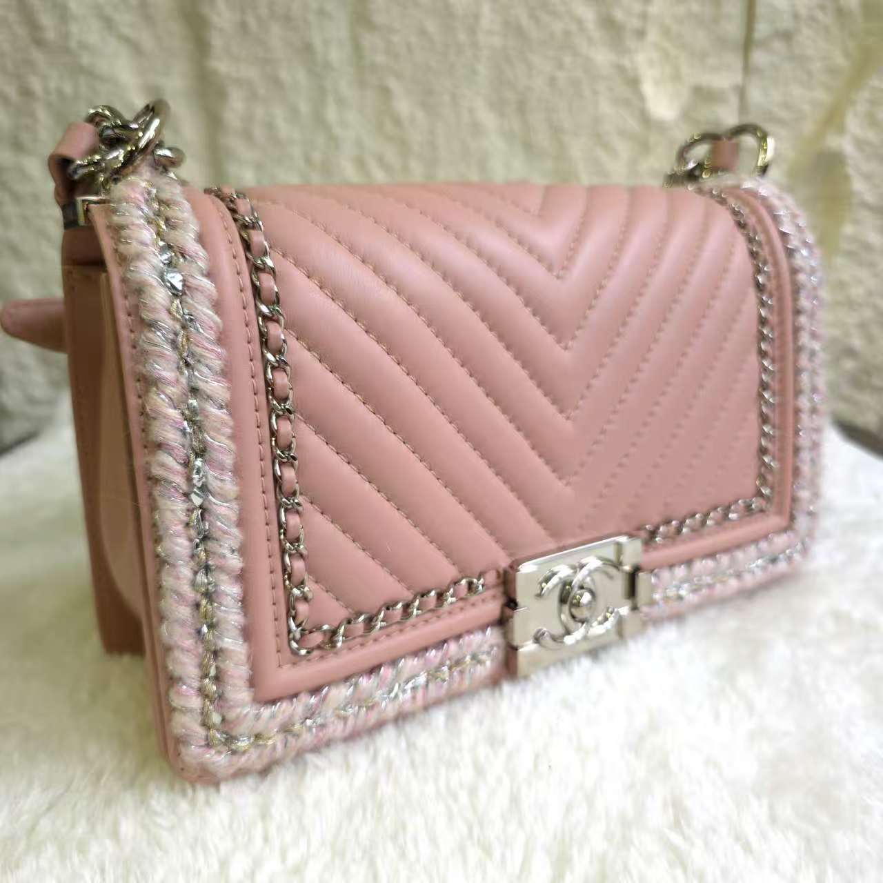 [Pre-loved] Chanel LeBoy Bag