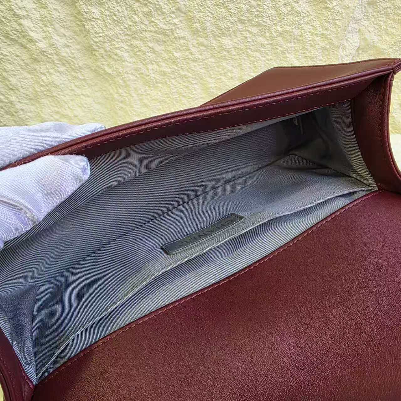 [Pre-loved] Chanel 22K LeBoy Chain Bag
