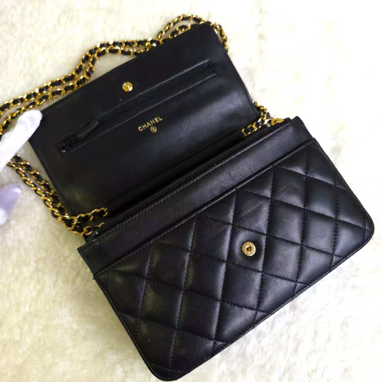 [Pre-loved] Chanel WOC Chain Bag