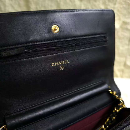 [Pre-loved] Chanel WOC Chain Bag