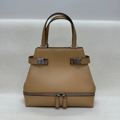 Salvatore Ferragamo 米色皮革手提包 [二手]