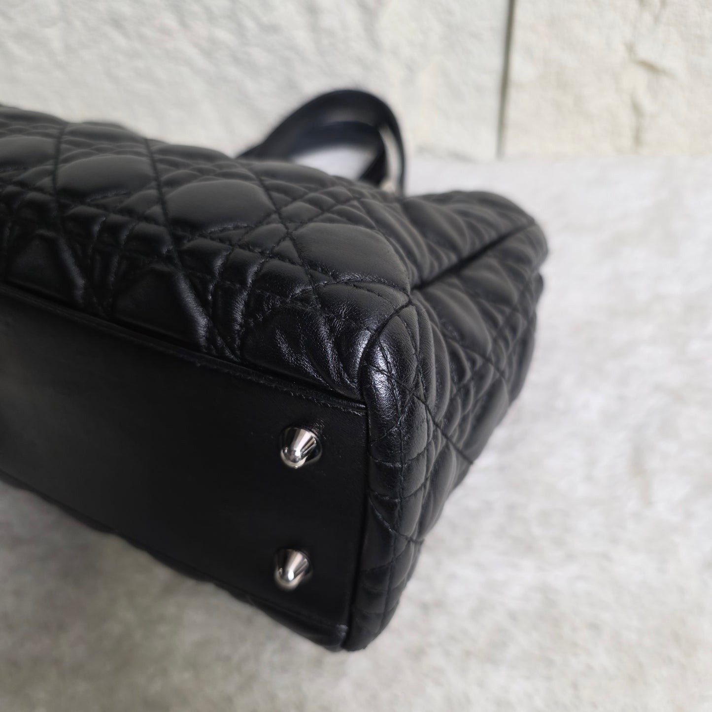 CHRISTIAN DIOR Lady Dior Cannage Chain Shoulder Bag [Pre-Owned]