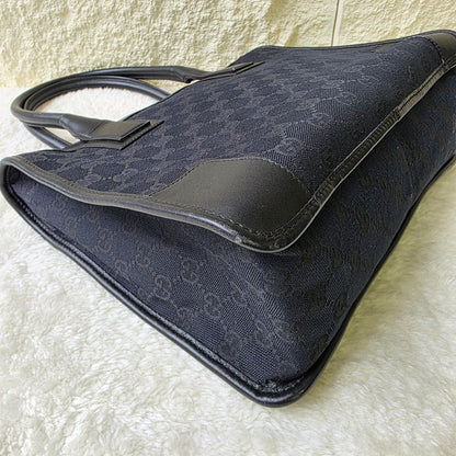 Gucci GG Canvas Handbag [Pre-Owned]