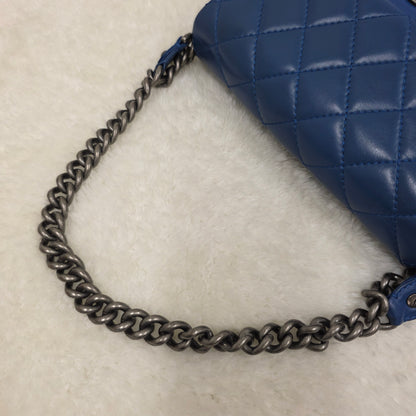 Chanel 马特拉塞凸纹链条单肩包 [二手] 
