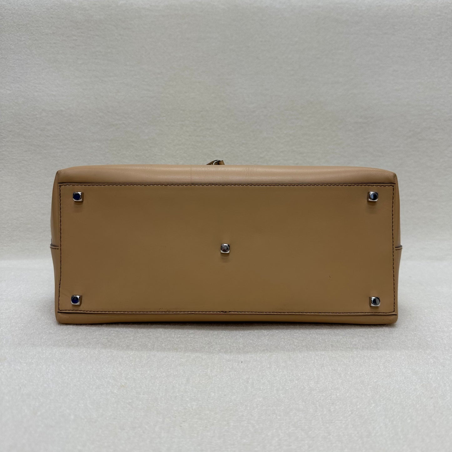 Salvatore Ferragamo 米色皮革手提包 [二手]