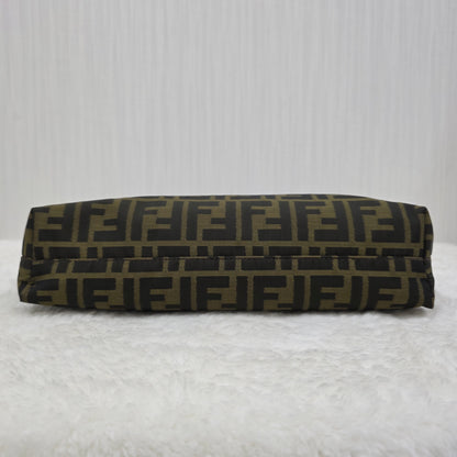 フェンディ ズッカ ショルダーバッグ ブラウン【中古】 