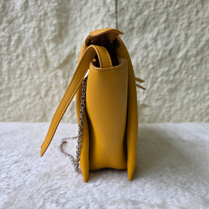 CELINE Trifold Chain Handbag in Yellow Leather [Pre-Owned]