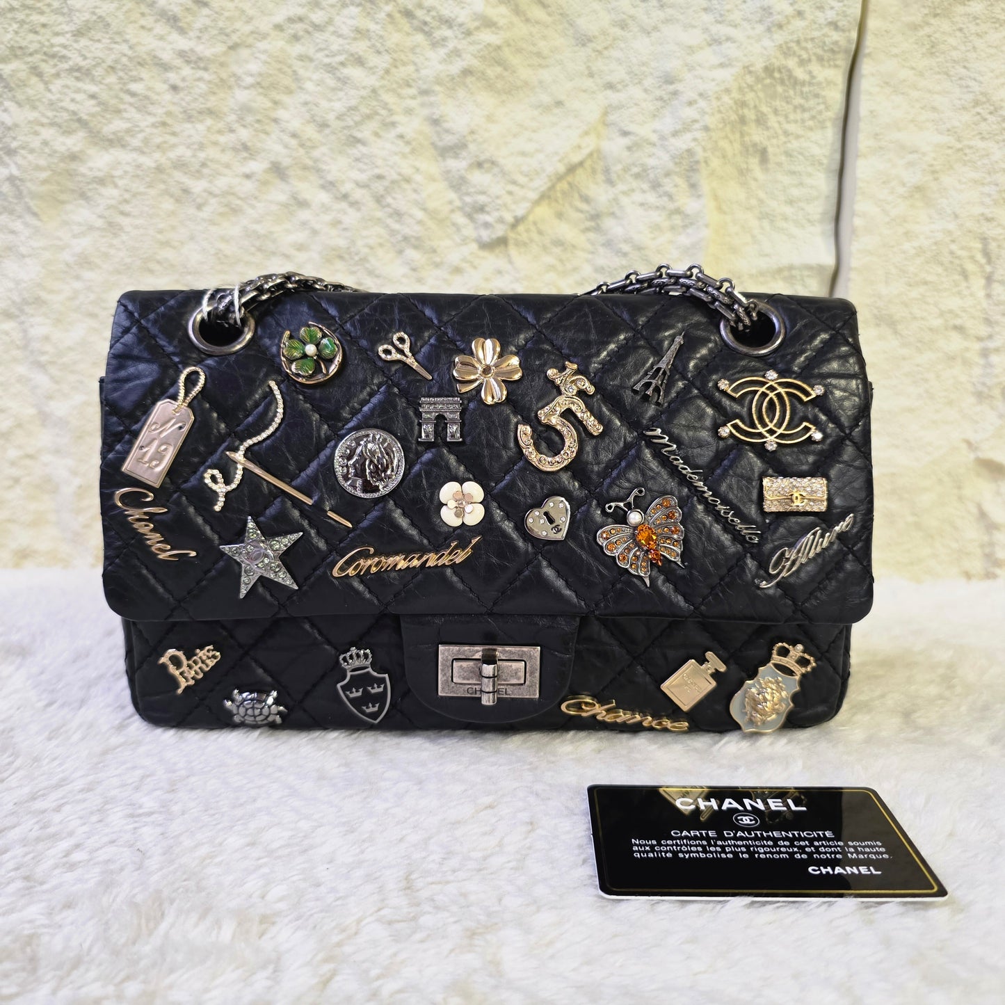 CHANEL 2.55 エンブロイダリー アイコン ダブルフラップ マトラッセ チェーンショルダーバッグ【中古】