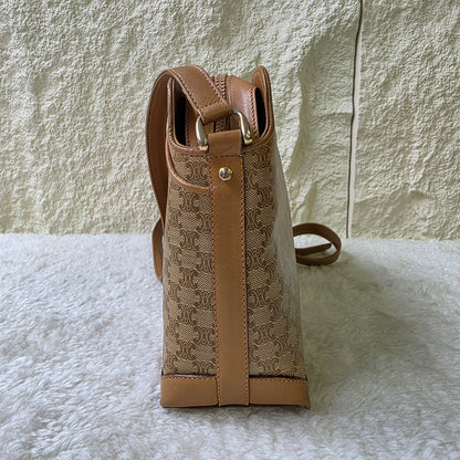 CELINE マカダム ショルダーバッグ【中古】