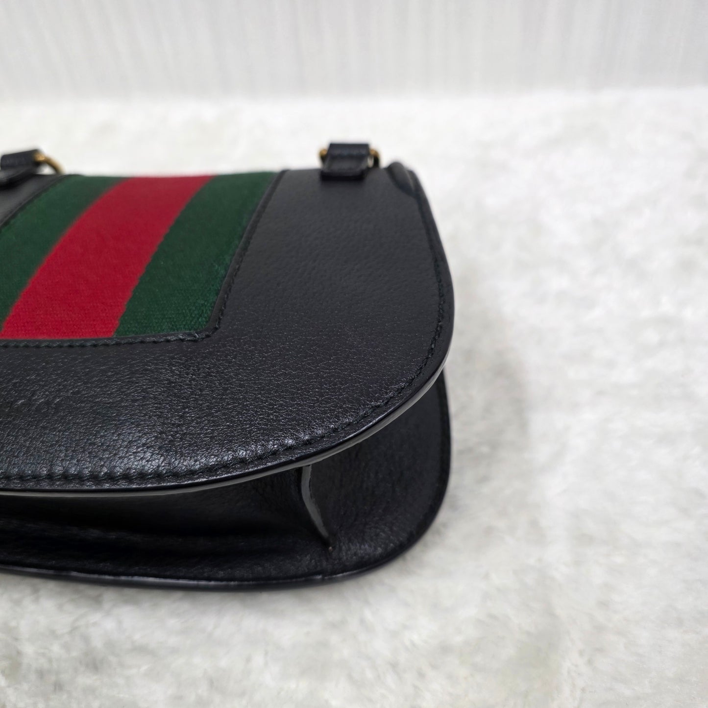 Gucci Shelly Line Totem Butterfly Crossbody Shoulder Bag [Pre-Owned]