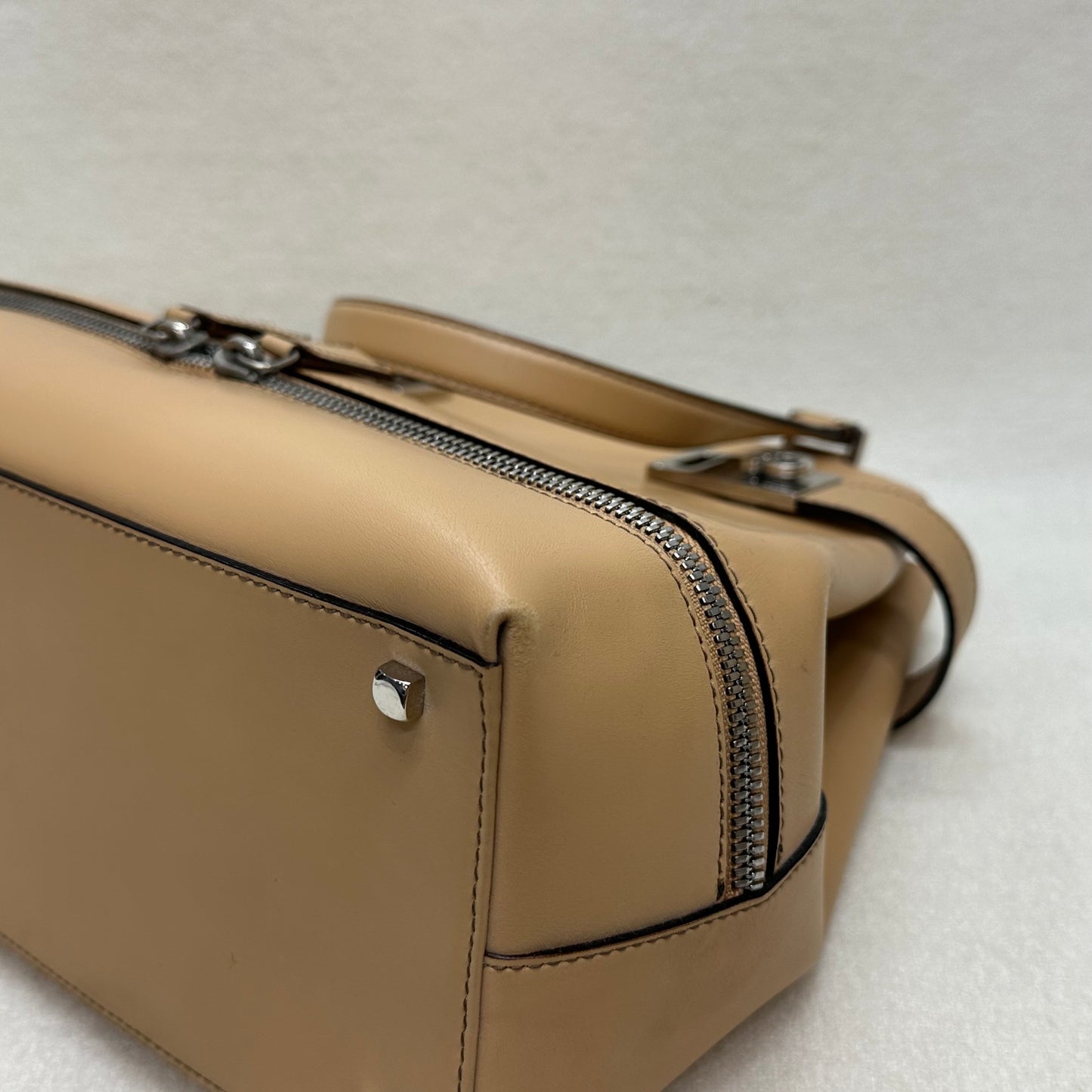Salvatore Ferragamo 米色皮革手提包 [二手]